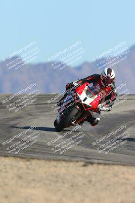 media/Jan-13-2025-Ducati Revs (Mon) [[8d64cb47d9]]/2-A Group/Session 4 (Turn 12)/